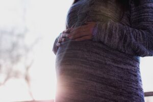 NHS to tackle ‘unacceptable’ ethnic inequalities in maternity care, government says