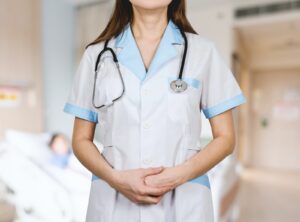 Royal College of Nursing warns 1 in 8 nursing posts are vacant