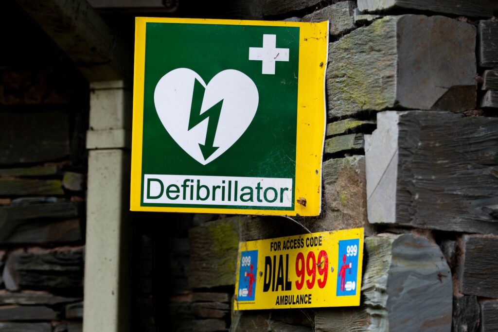 Medical device supplies at risk without government support, urge MPs
