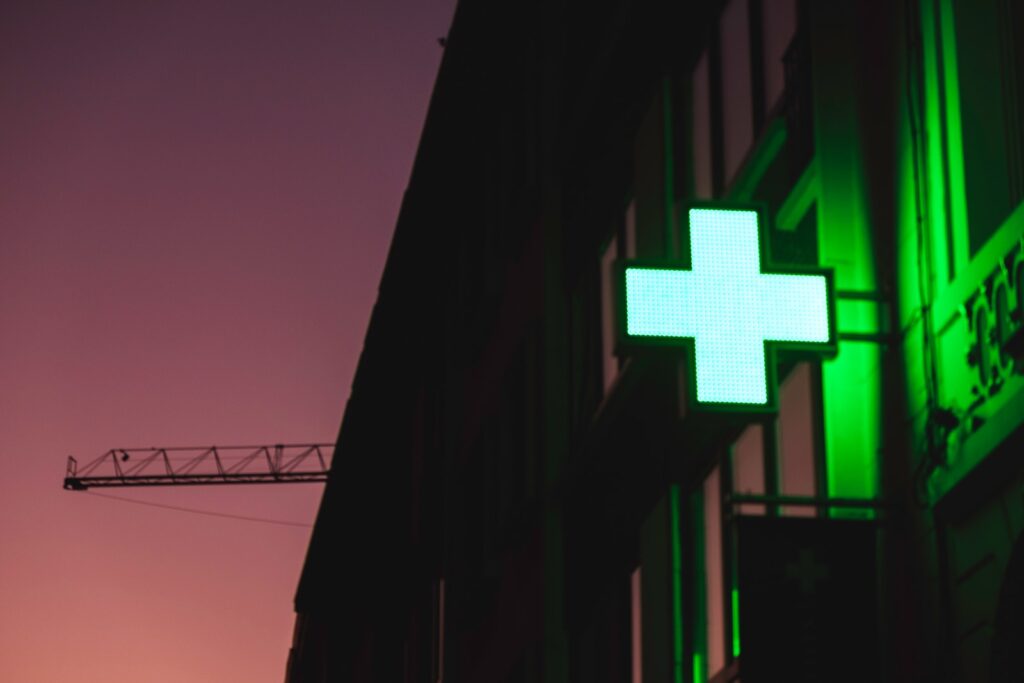 Antibiotics to be prescribed at pharmacies under new GP plan