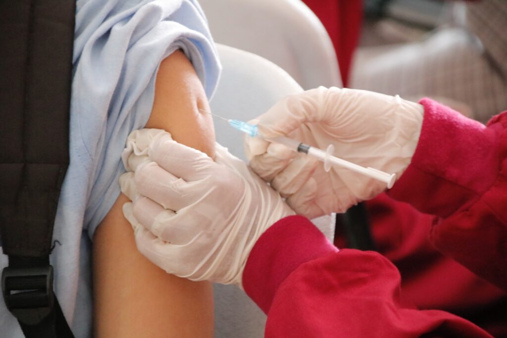 Flu pandemic vaccine deal reached by UK government